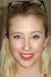 pictures of Samantha Rone