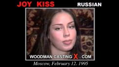 Check out this video of Joy Kiss having an audition. Erotic meeting between Pierre Woodman and Joy Kiss, a  girl. 