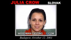 Watch our casting video of Julia Crow. Erotic meeting between Pierre Woodman and Julia Crow, a  girl. 
