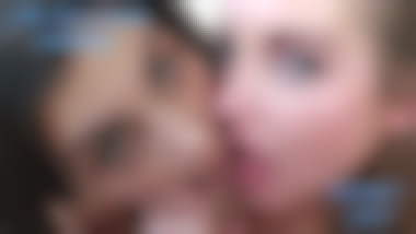 Valentina Nappi and Daisy Hot - WUNF 81